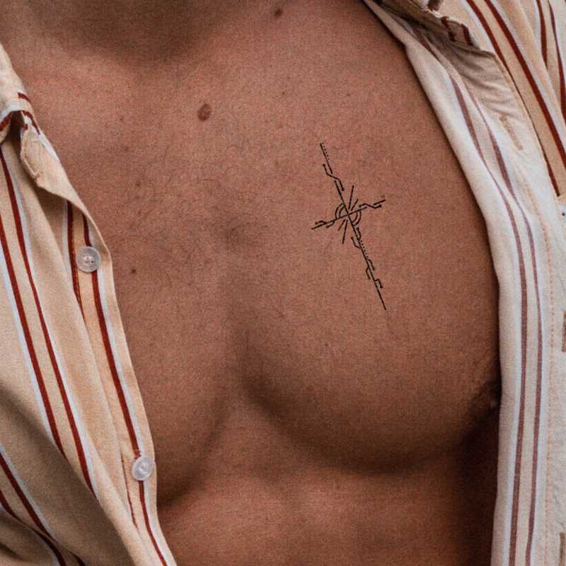 Schaltkreis Kreuz Tattoo