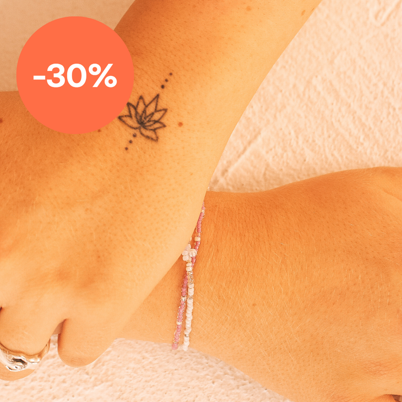 Lotus mit Punkten Tattoo 🤫